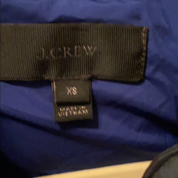 J Crew- tartan plaid puffer vest - Picture 4 of 4